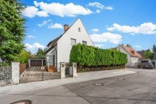  Sehr sch�nes Eck-Grundst�ck mit S�dausrichtung breites Baufenster f�r div. Nutzungs-/ Bauoptionen